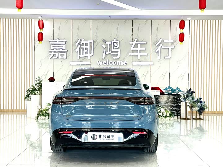 Фото 4 - Luxeed R7