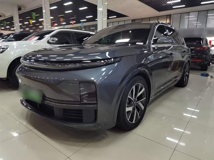 Фото 2 - LiXiang L7