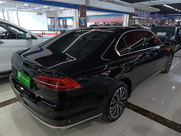 Фото 7 - Volkswagen Phideon