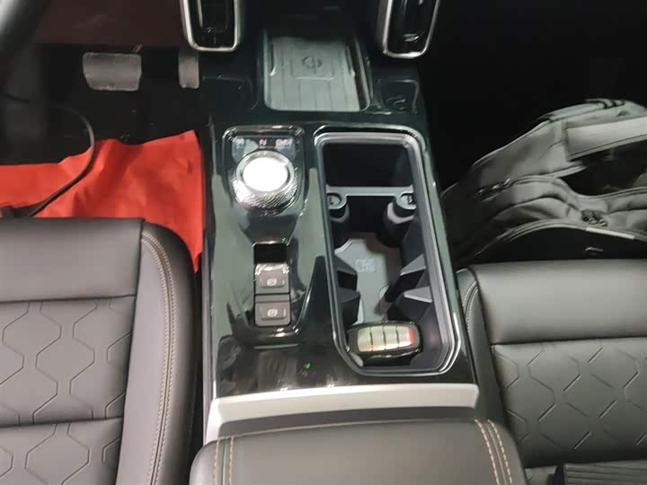 Фото 14 - Haval Dargo