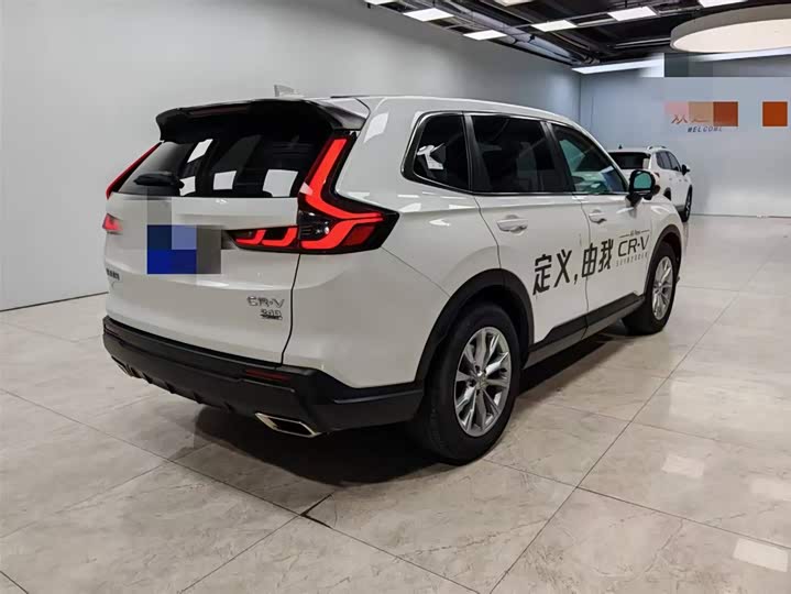 Фото 14 - Honda CR-V