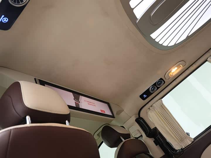 Фото 12 - Mercedes-Benz Vito