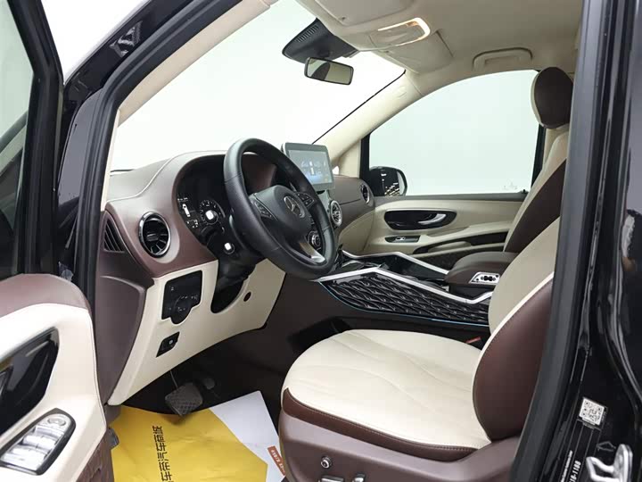 Фото 8 - Mercedes-Benz Vito