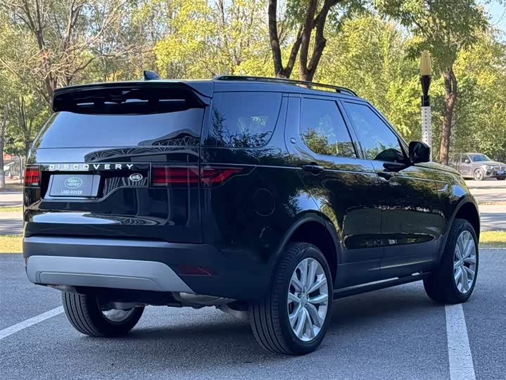 Фото 3 - Land Rover Discovery