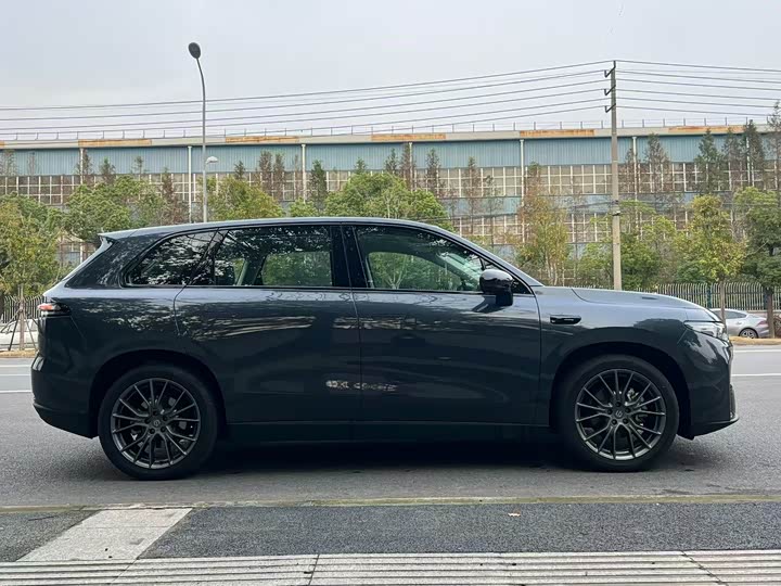 Фото 2 - Leapmotor C10