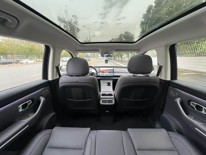 Фото 6 - Leapmotor C10