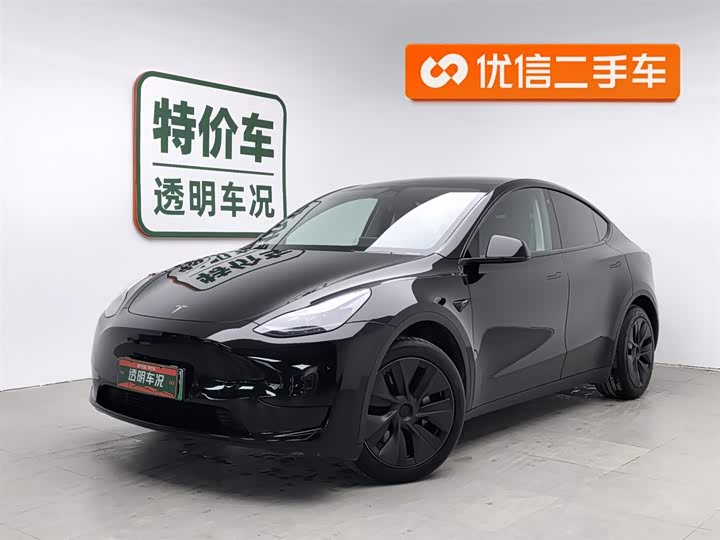 Фото 1 - Tesla Model Y