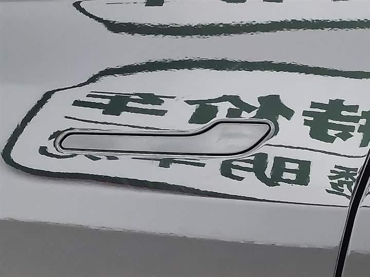 Фото 18 - Tesla Model Y