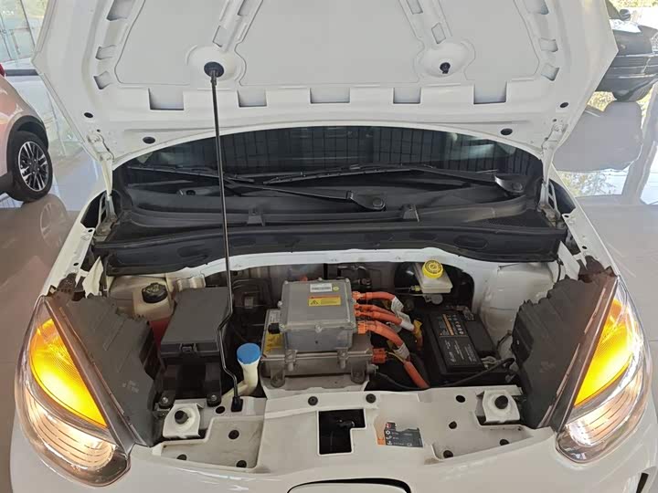 Фото 20 - Roewe Clever