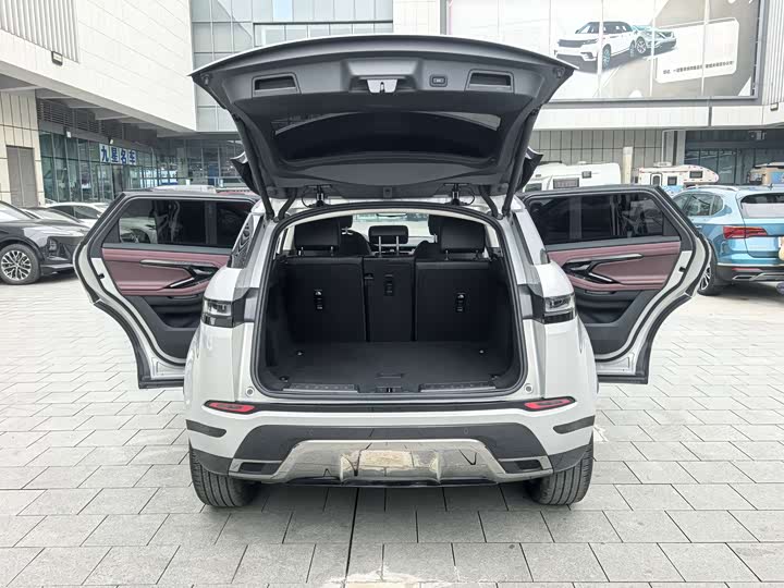 Фото 11 - Land Rover Range Rover Evoque L