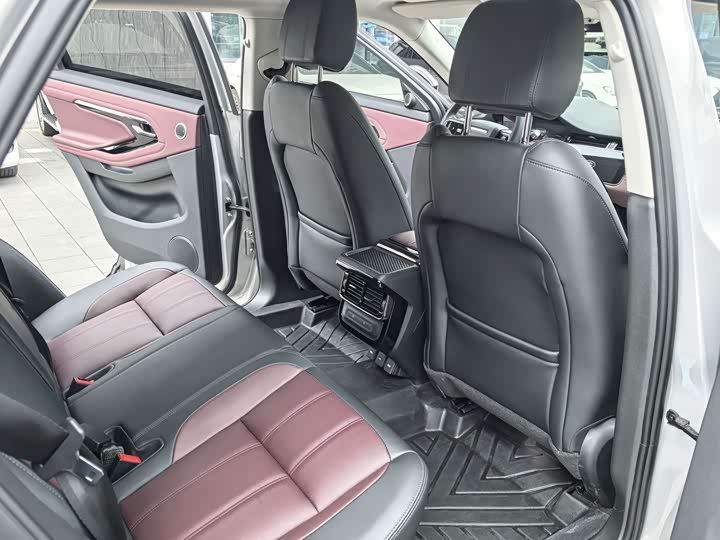 Фото 18 - Land Rover Range Rover Evoque L