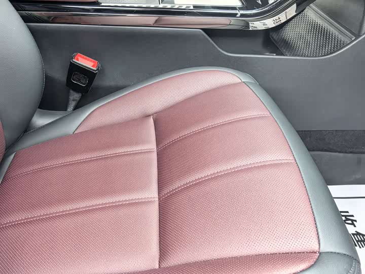 Фото 22 - Land Rover Range Rover Evoque L