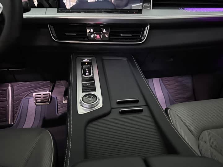 Фото 15 - Volkswagen Tavendor