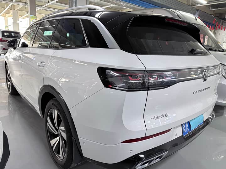 Фото 17 - Volkswagen Tavendor