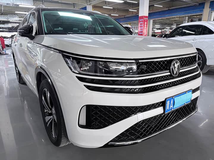 Фото 3 - Volkswagen Tavendor