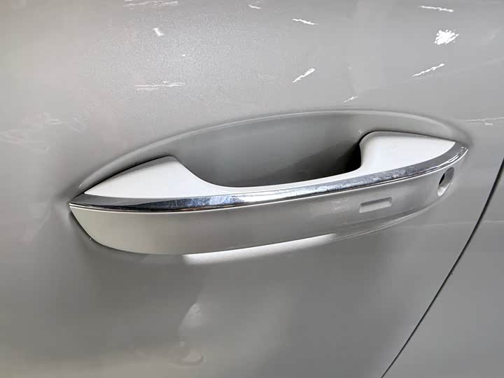 Фото 7 - Volkswagen Tavendor