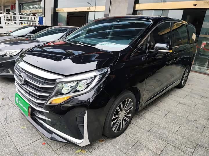 Фото 1 - GAC Trumpchi M8