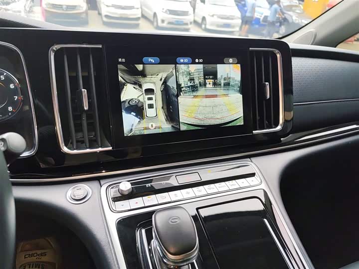 Фото 13 - GAC Trumpchi M8