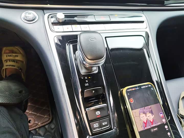 Фото 14 - GAC Trumpchi M8