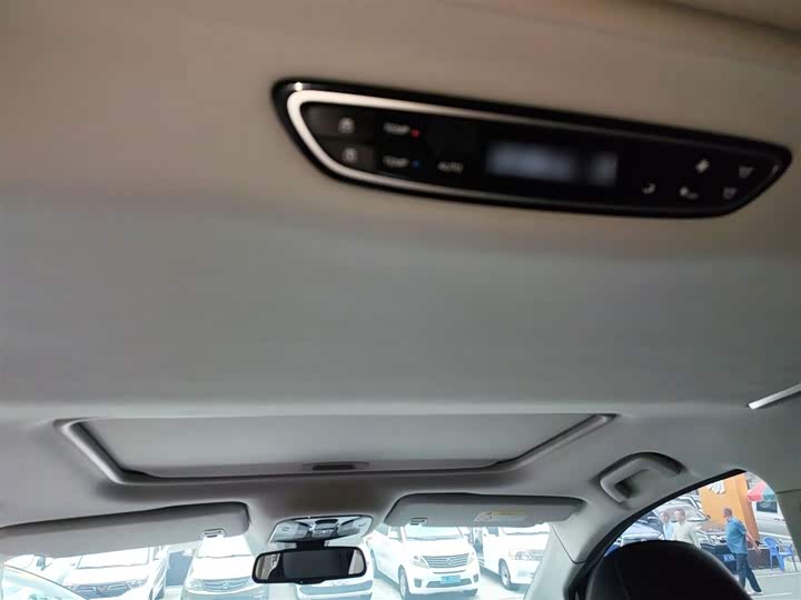 Фото 18 - GAC Trumpchi M8