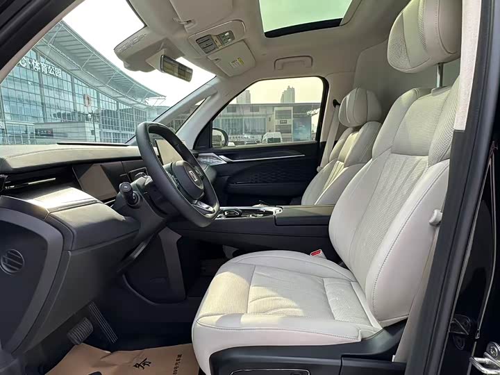 Фото 11 - Zeekr 009