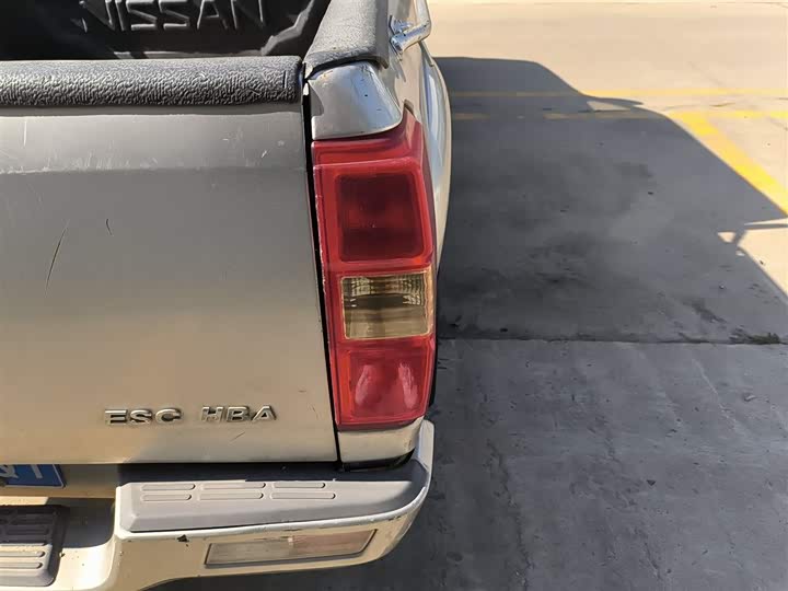 Фото 8 - Dongfeng Rich