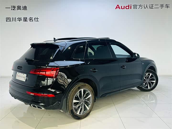 Фото 3 - Audi Q5L