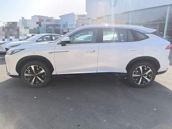 Фото 5 - Roewe D5X DMH