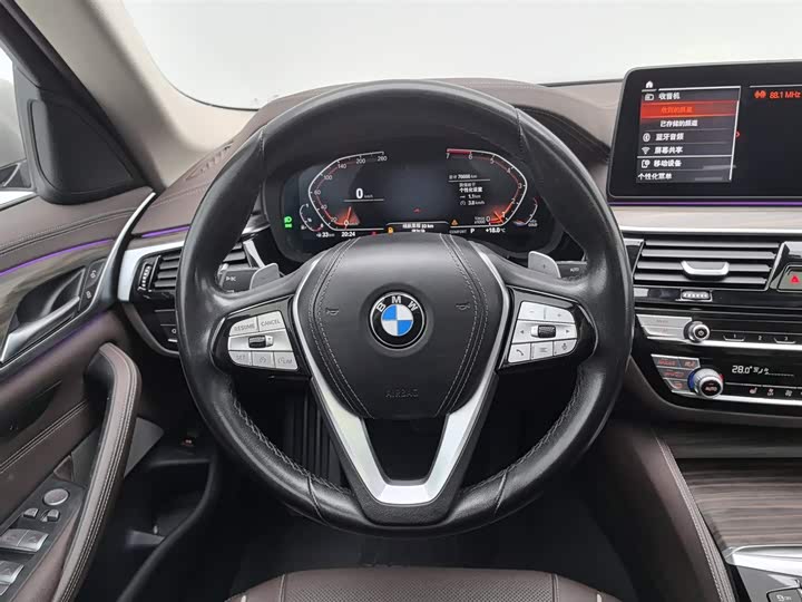 Фото 11 - BMW 5 Series