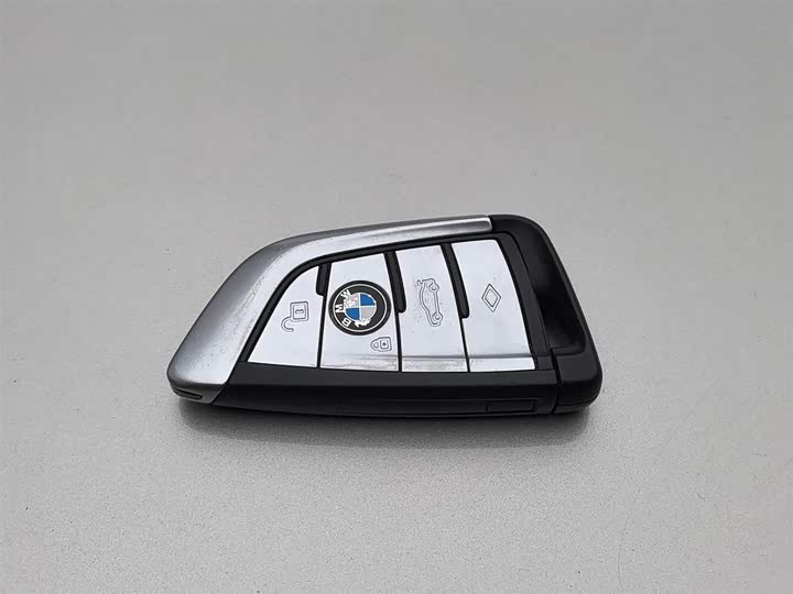 Фото 19 - BMW 5 Series