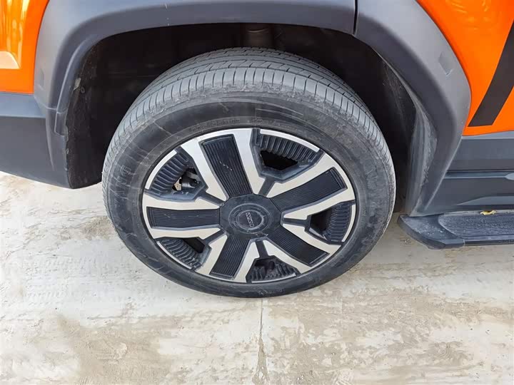 Фото 26 - Chery iCar 03