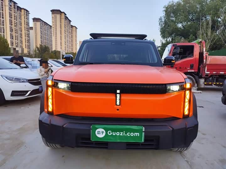 Фото 3 - Chery iCar 03