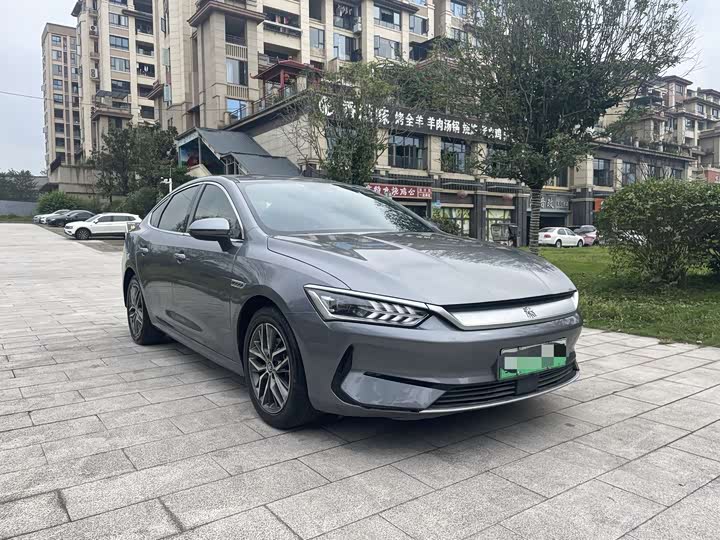Фото 3 - BYD Qin Plus
