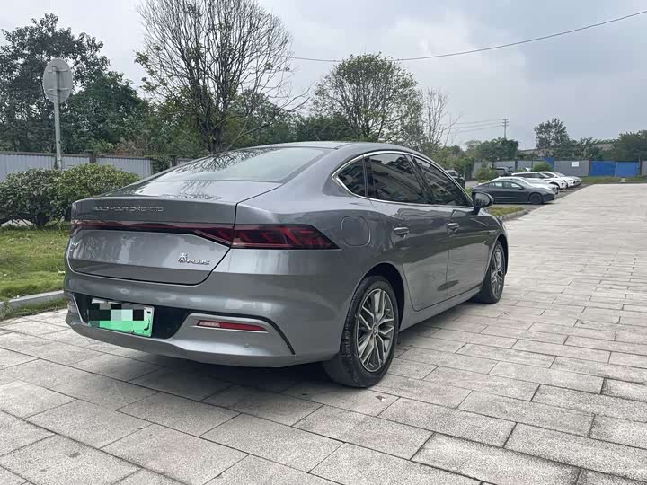 Фото 9 - BYD Qin Plus