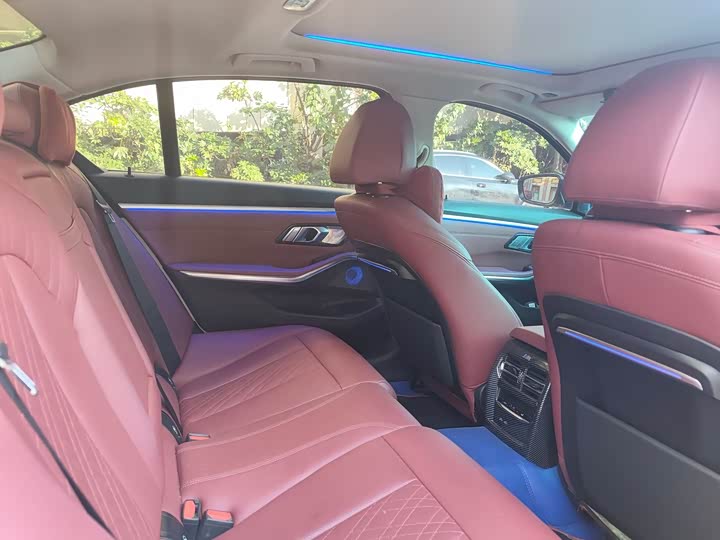 Фото 9 - BMW 3 Series