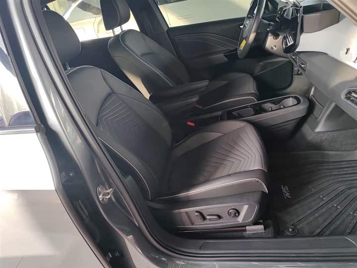 Фото 25 - Volkswagen ID.3