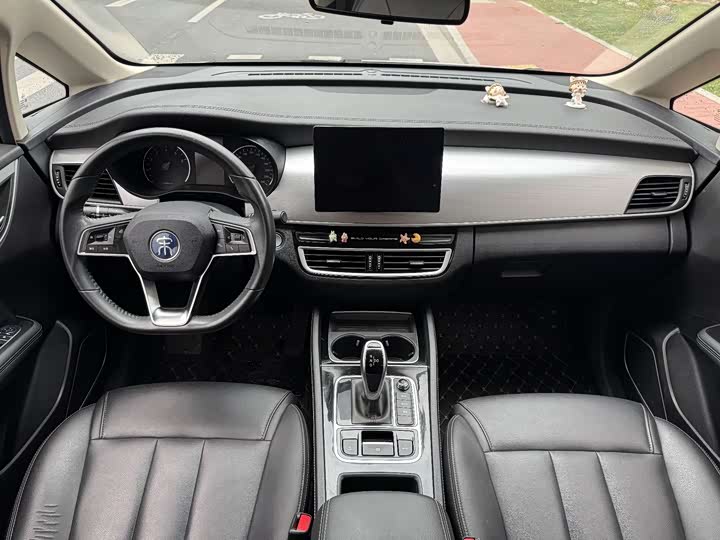 Фото 10 - BYD Song Max