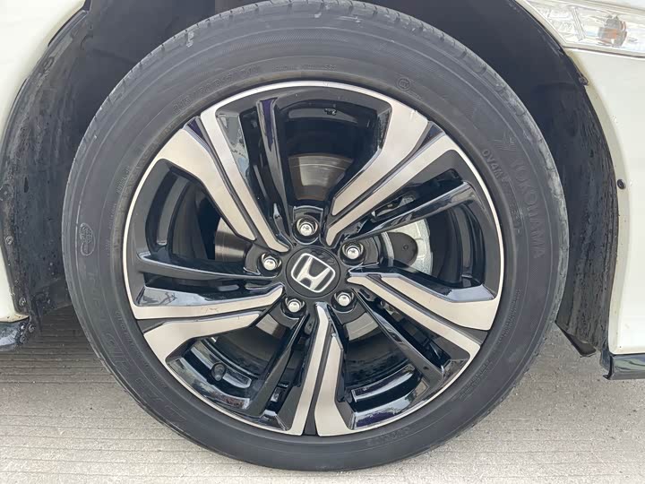 Фото 19 - Honda Civic