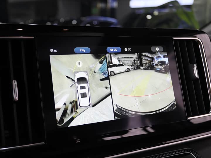 Фото 12 - GAC Trumpchi M8