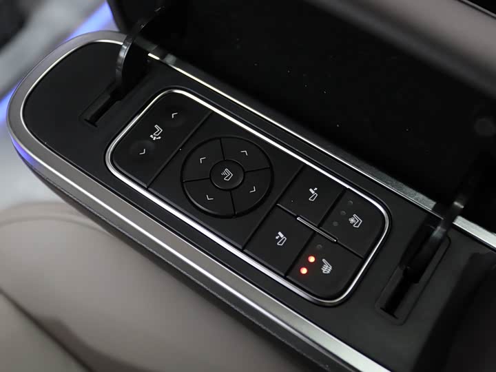 Фото 16 - GAC Trumpchi M8