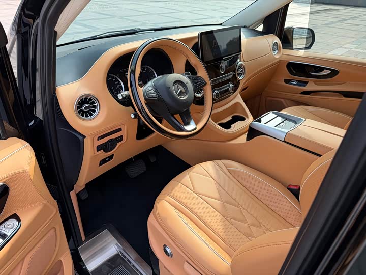 Фото 10 - Mercedes-Benz Vito