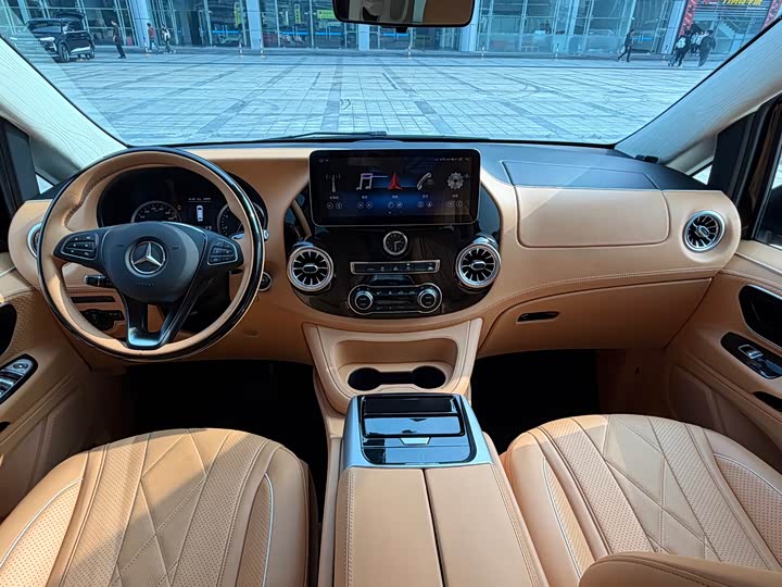 Фото 24 - Mercedes-Benz Vito