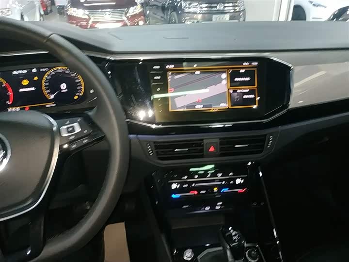 Фото 10 - Volkswagen Tayron