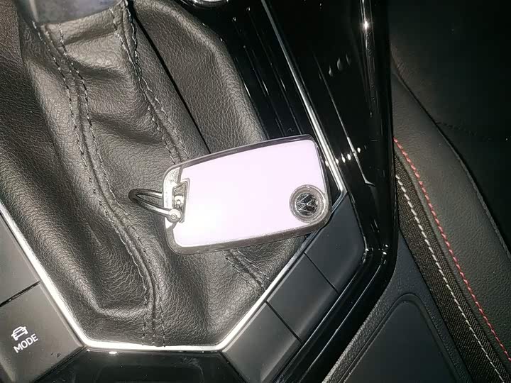 Фото 9 - Volkswagen Tayron