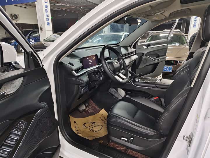 Фото 8 - Haval H6