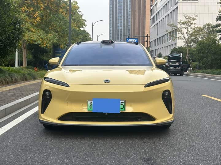 Фото 2 - Nio ET5