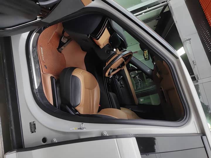 Фото 7 - Land Rover Range Rover Sport