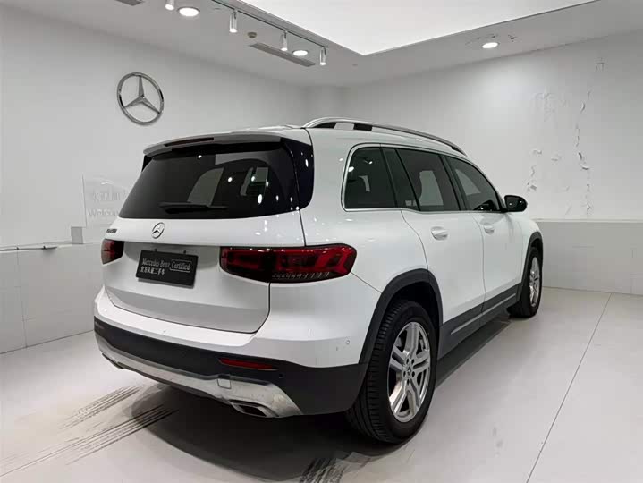 Фото 2 - Mercedes-Benz GLB-Class