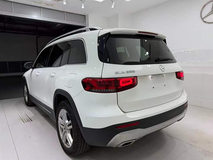 Фото 3 - Mercedes-Benz GLB-Class