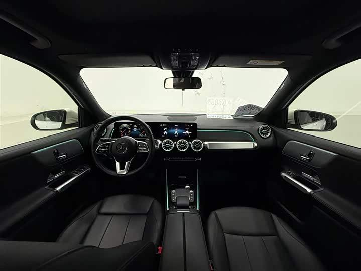 Фото 4 - Mercedes-Benz GLB-Class